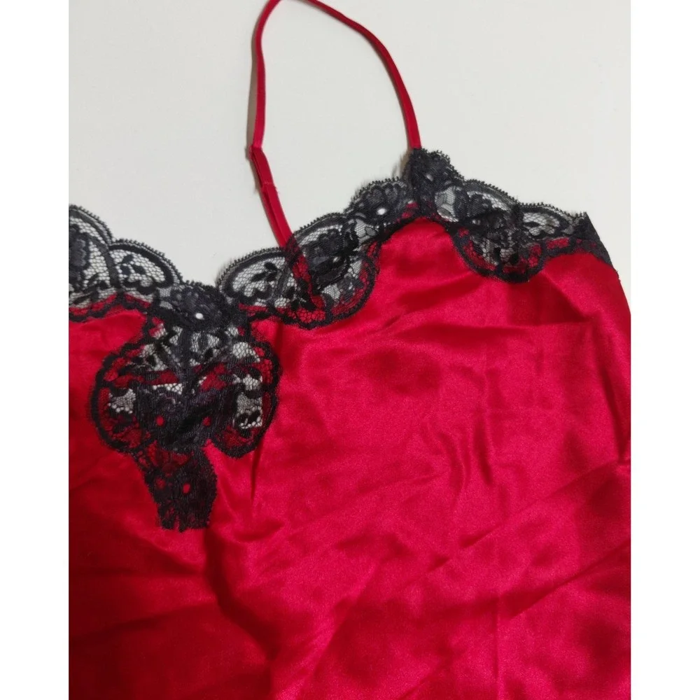 Vintage Victoria Secret Pajama Set L Red Satin Black Lace Cami Shorts Y2K 90s